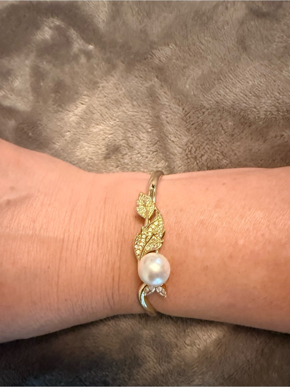 Gold Leaf Pearl Cuff Bracelet - Elegant Women’s Jewelry